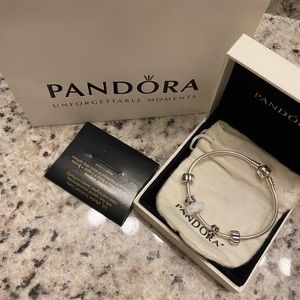 Pandora bracelet with charm /  7.5 inch (like new)